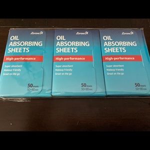 Oil blotting sheets, new in package, 150 total
